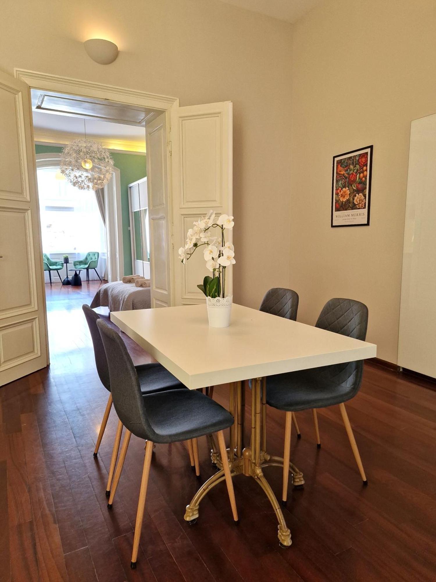 Apartment Exclusive View Cvjetni Trg زغرب المظهر الخارجي الصورة